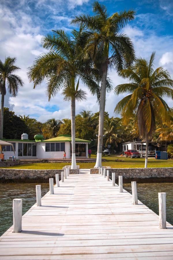 Royal Palm Bacalar Cabanas & Lagoon Club Exterior photo